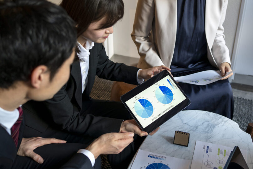 competitive intelligence image